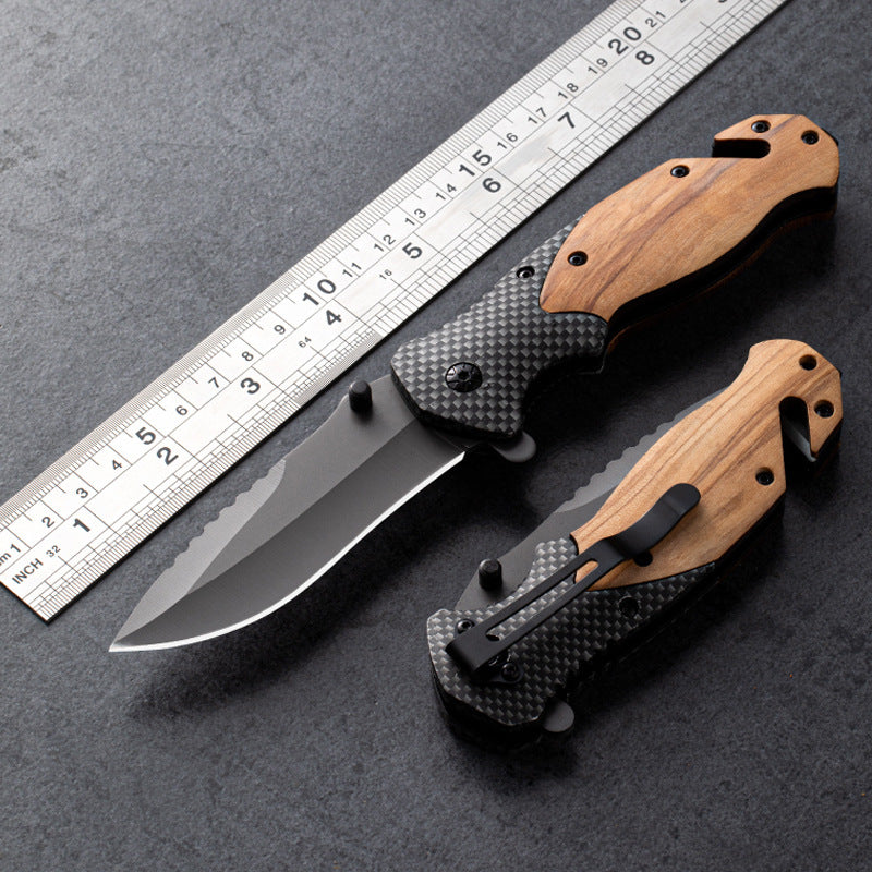 Outdoor Knife Self Defense